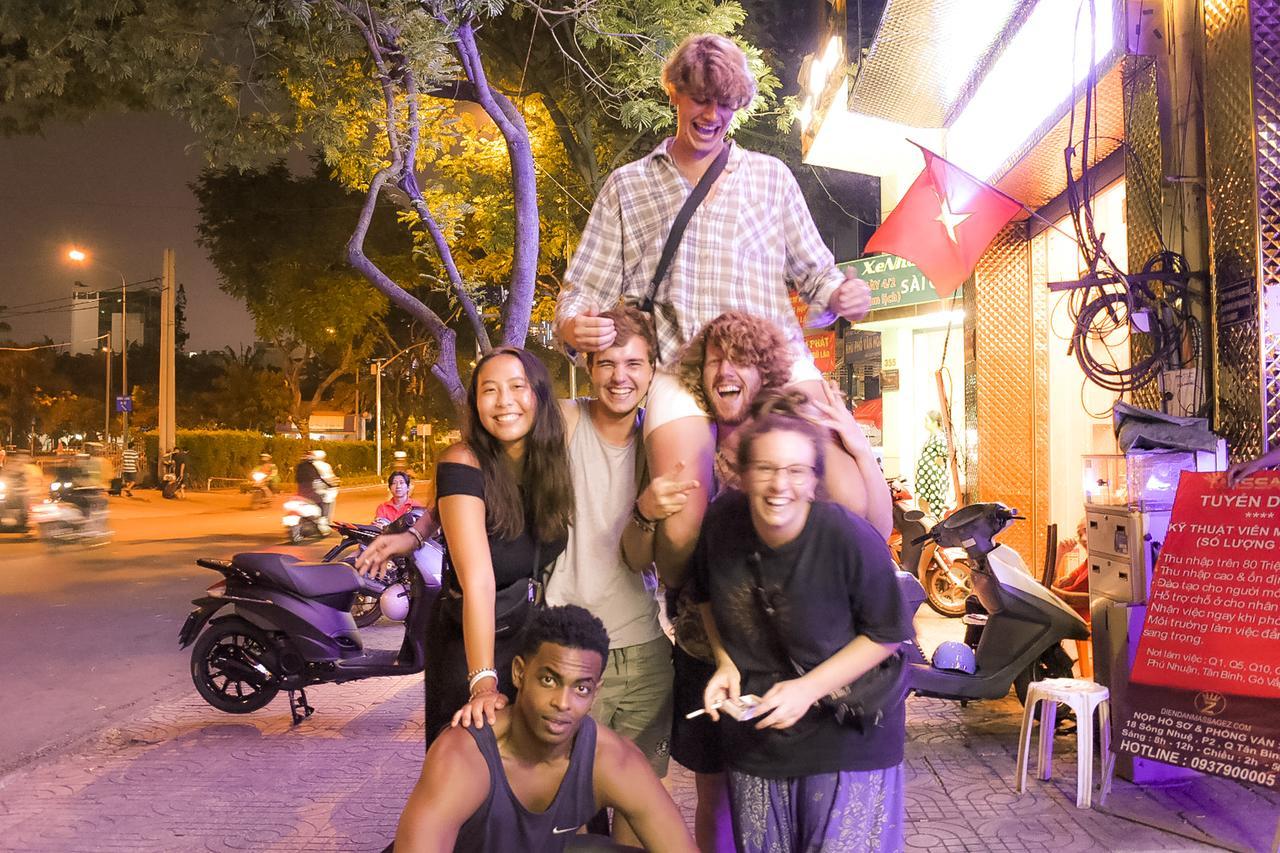 Hangout Hostel Hcm (Adults Only) Cidade de Ho Chi Minh Exterior foto