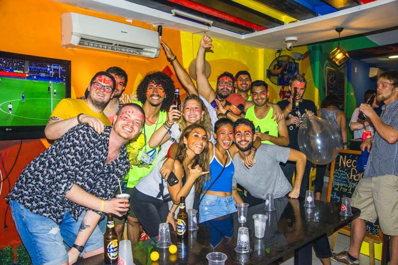 Hangout Hostel Hcm (Adults Only) Cidade de Ho Chi Minh Exterior foto