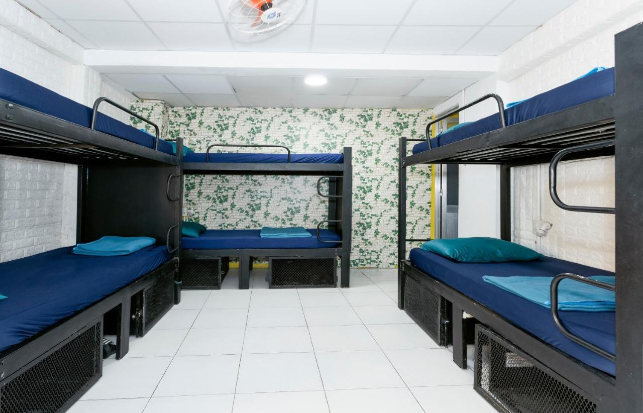 Hangout Hostel Hcm (Adults Only) Cidade de Ho Chi Minh Exterior foto