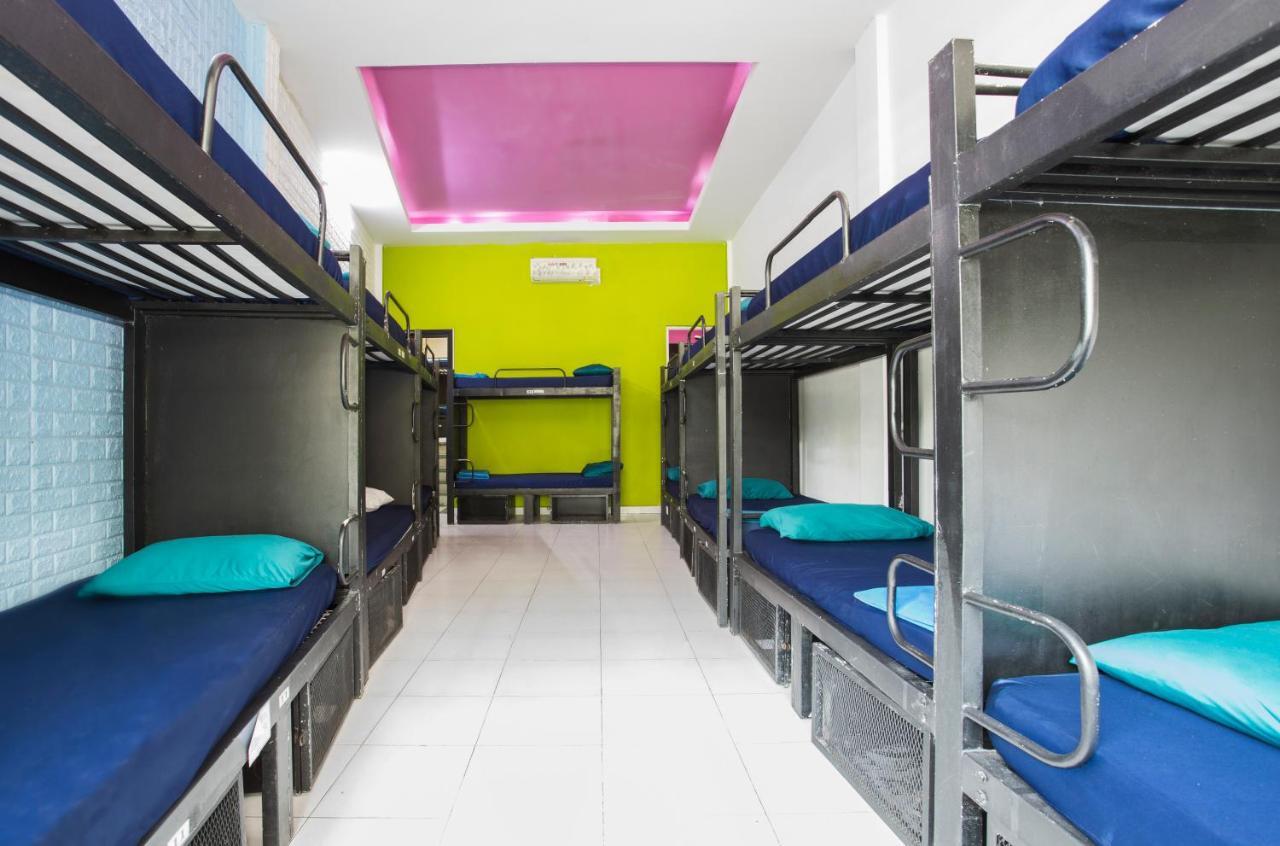 Hangout Hostel Hcm (Adults Only) Cidade de Ho Chi Minh Exterior foto